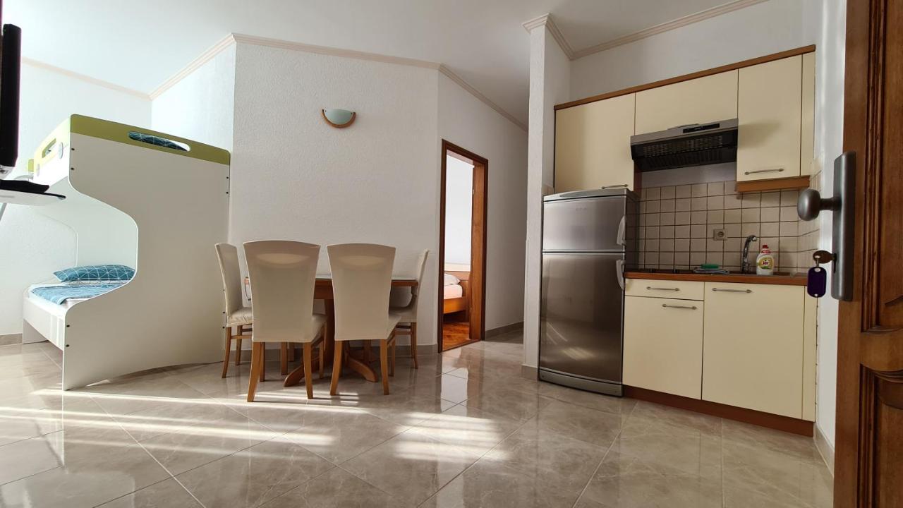 Apartments Plavi Biser ชิเบนิก ห้อง รูปภาพ