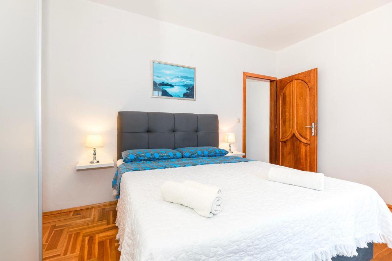 Apartments Plavi Biser ชิเบนิก ภายนอก รูปภาพ