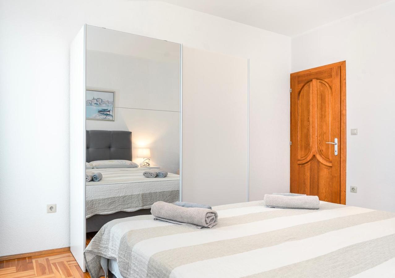 Apartments Plavi Biser ชิเบนิก ภายนอก รูปภาพ