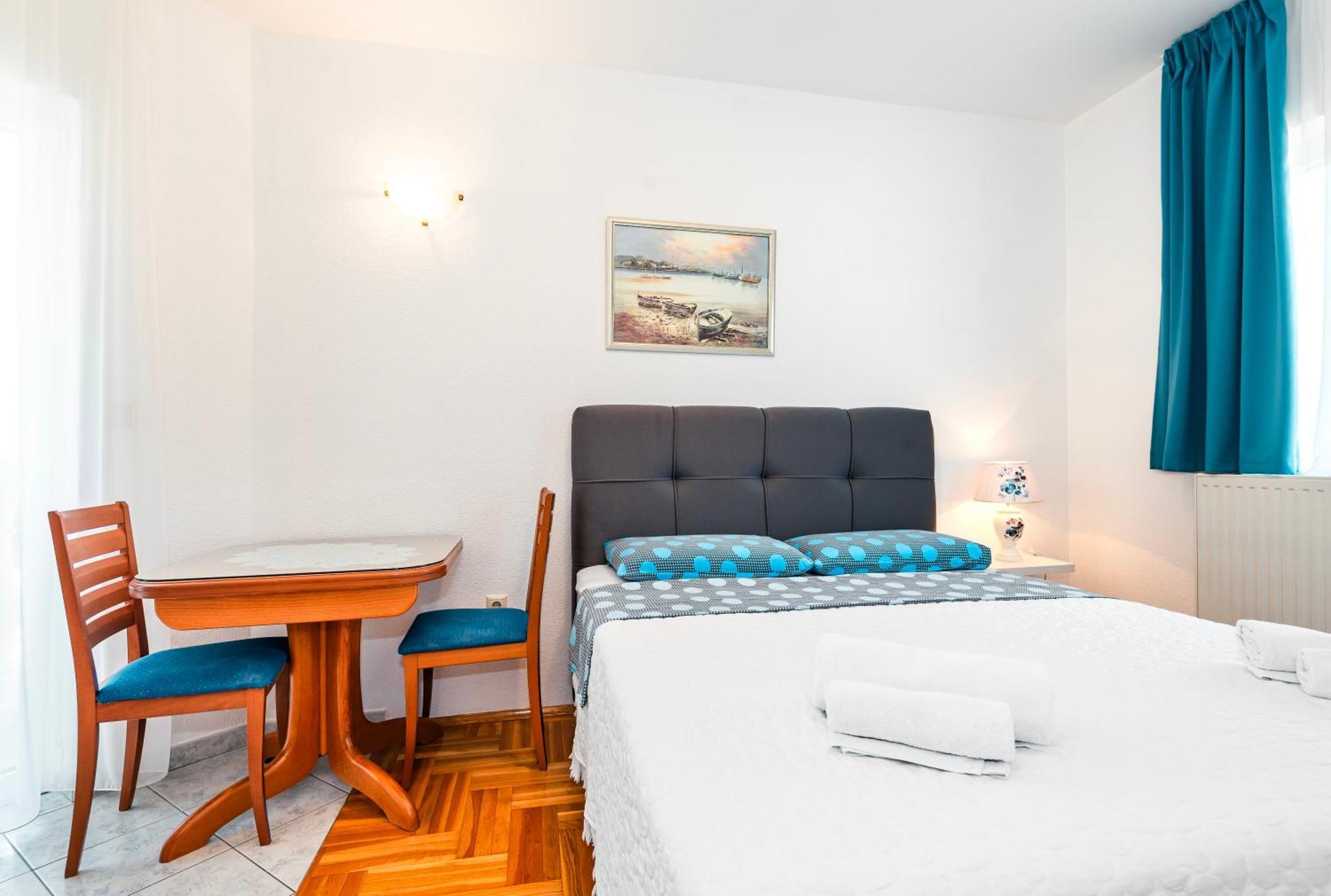 Apartments Plavi Biser ชิเบนิก ห้อง รูปภาพ