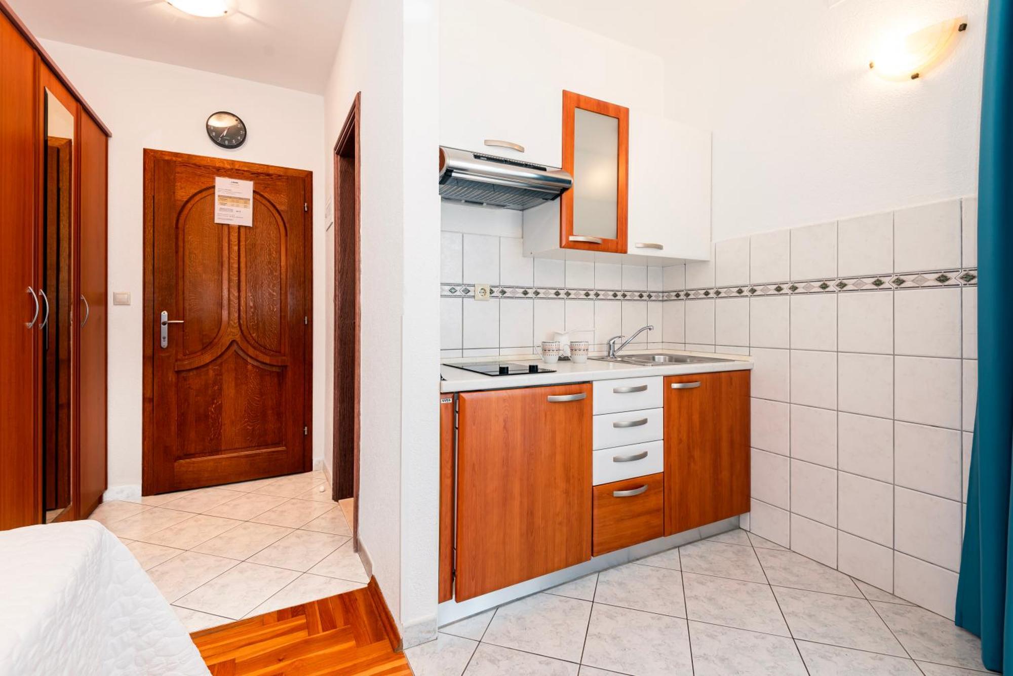 Apartments Plavi Biser ชิเบนิก ห้อง รูปภาพ