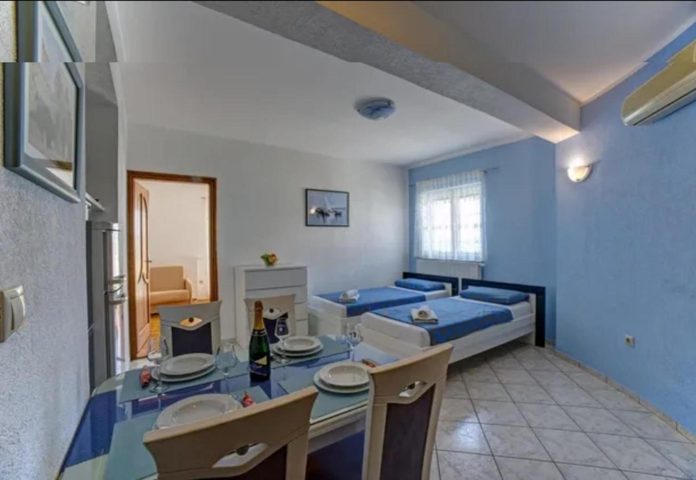 Apartments Plavi Biser ชิเบนิก ห้อง รูปภาพ