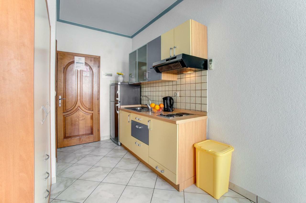 Apartments Plavi Biser ชิเบนิก ภายนอก รูปภาพ
