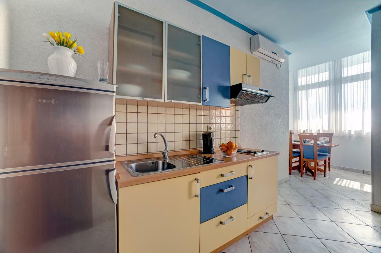 Apartments Plavi Biser ชิเบนิก ภายนอก รูปภาพ