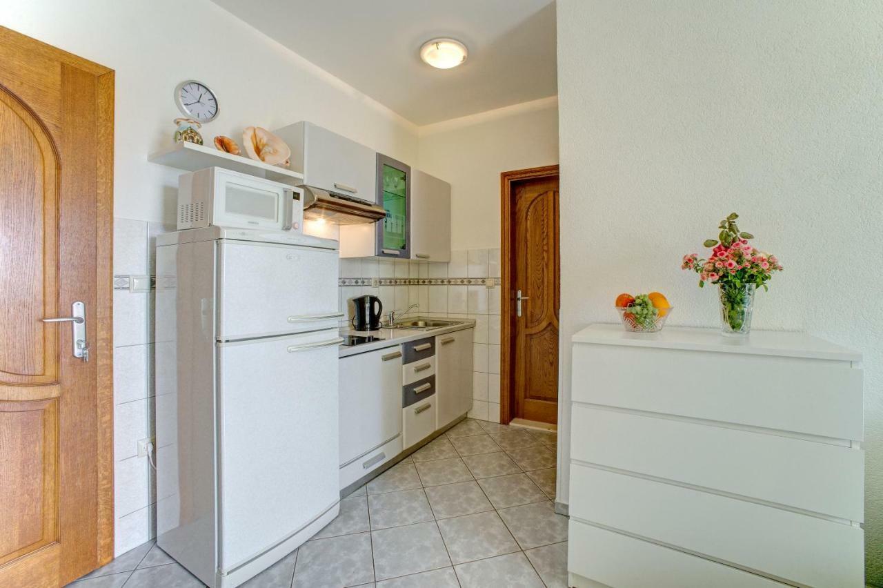 Apartments Plavi Biser ชิเบนิก ภายนอก รูปภาพ
