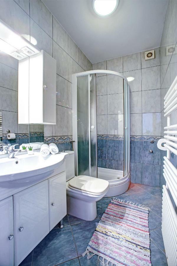 Apartments Plavi Biser ชิเบนิก ภายนอก รูปภาพ